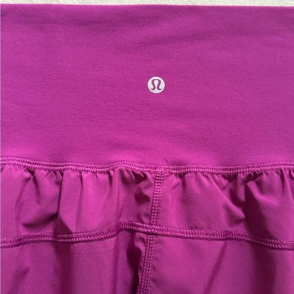 Women’s Lululemon Loose Fit Harem Pants! Merlot! Size 8! - Picture 6 of 6
